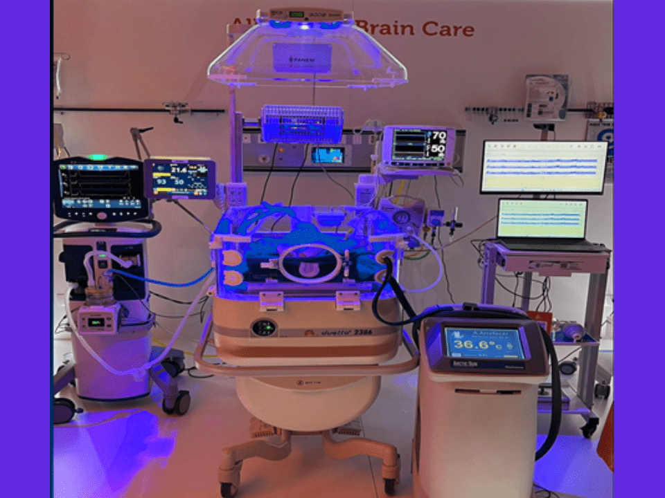 PBSF e Fanem apresentam solução integrada de cuidado neurocrítico neonatal na Hospitalar 2025