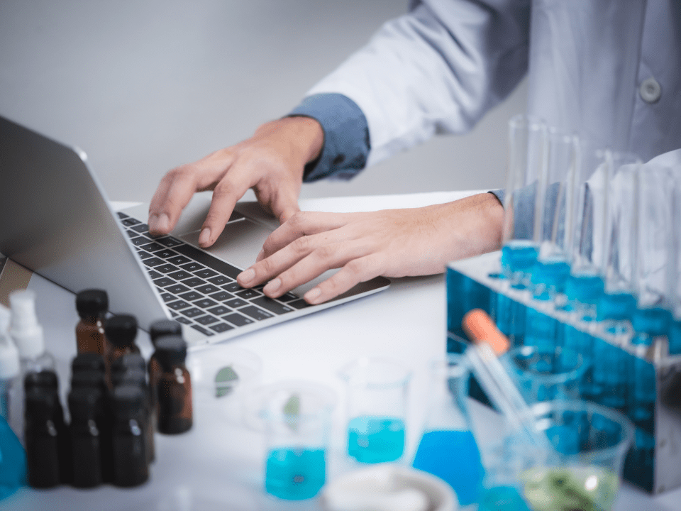 Grupo investiga biomarcadores para a detecção precoce da doença de Alzheimer