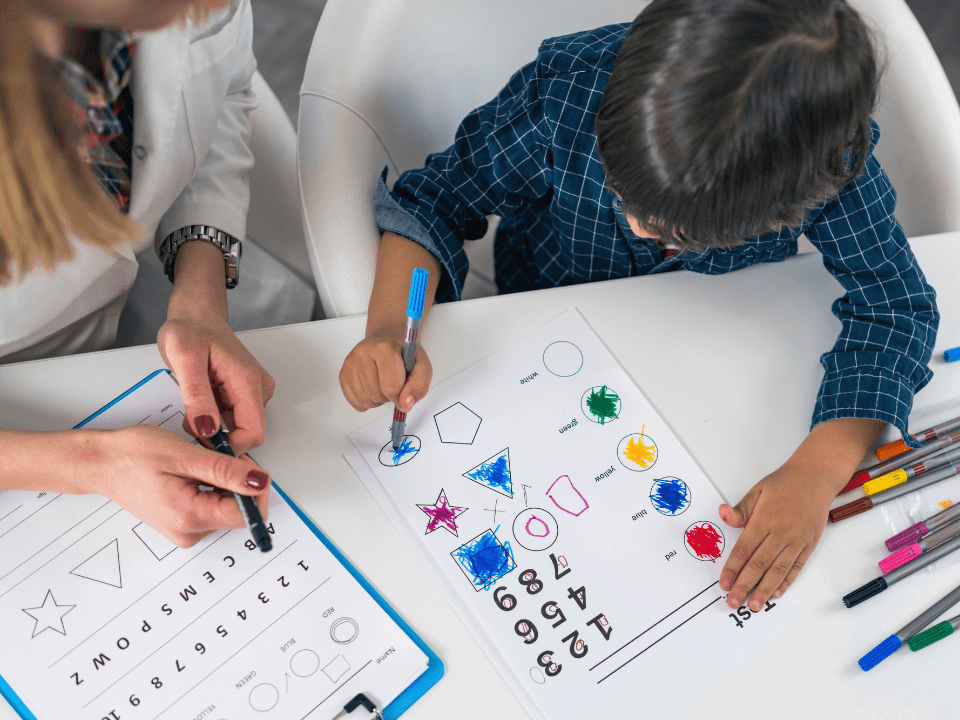 Estudo Brasileiro Reafirma Validade do Teste do Desenho da Figura Humana na Avaliação Cognitiva Infantil