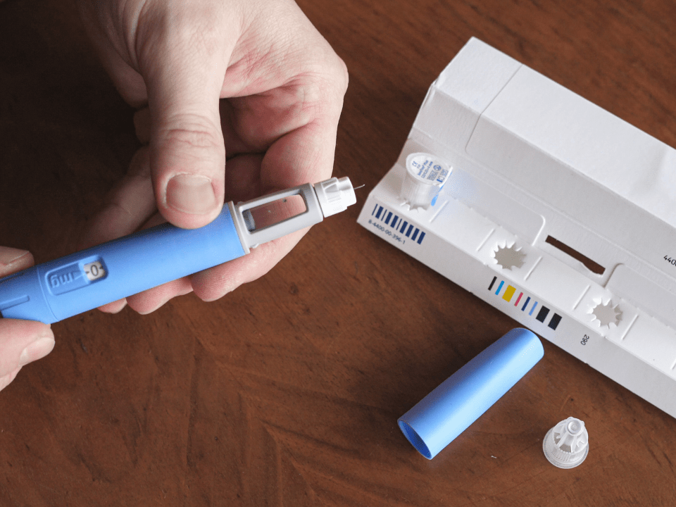 Anvisa alerta para risco raro de perda de visão associado ao Ozempic