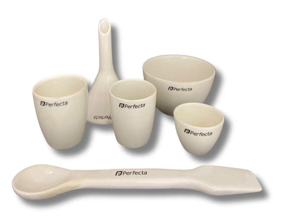 Cubetas e Porcelanas laboratoriais: a Perfecta tem novidades que vão facilitar sua rotina