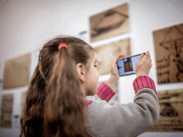 Desafios e Potencialidades das TDICs na Educação Contemporânea