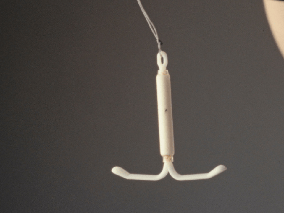 SUS oferecerá DIU hormonal e desogrestrel para tratar endometriose