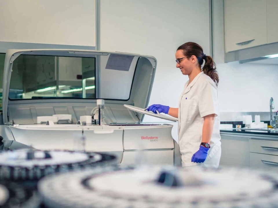 Biosystems tecnologia de ponta a serviço do diagnóstico laboratorial