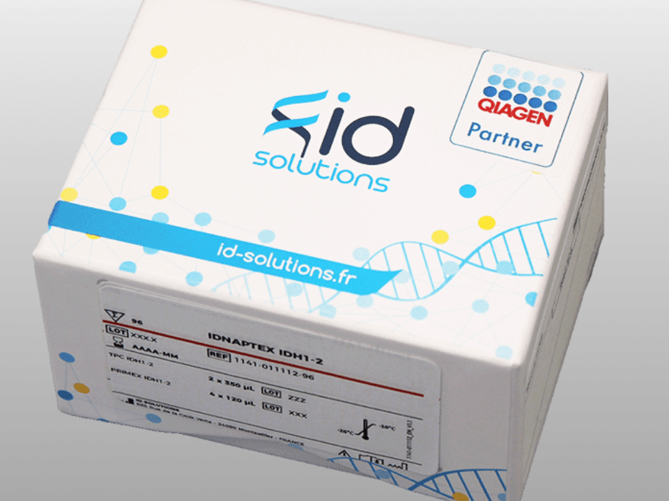 Caixa do kit IDNAPTEX para detecção de mutações tumorais por PCR digital, utilizada em análises de oncologia molecular e medicina de precisão.