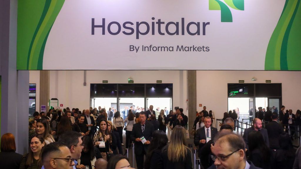 Hospitalar 2026 reúne milhares de profissionais e empresas do setor da saúde em São Paulo.