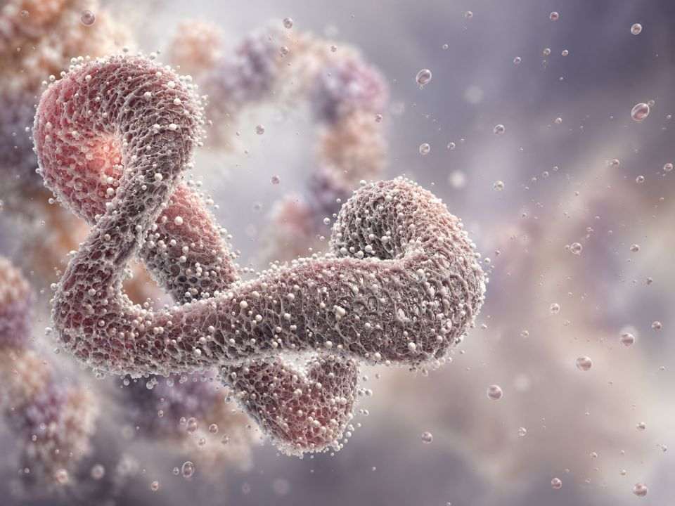 Representação tridimensional de um cromossomo envolvido por proteínas e partículas biomoleculares, simbolizando a integração entre genômica e proteômica no diagnóstico de doenças raras.
